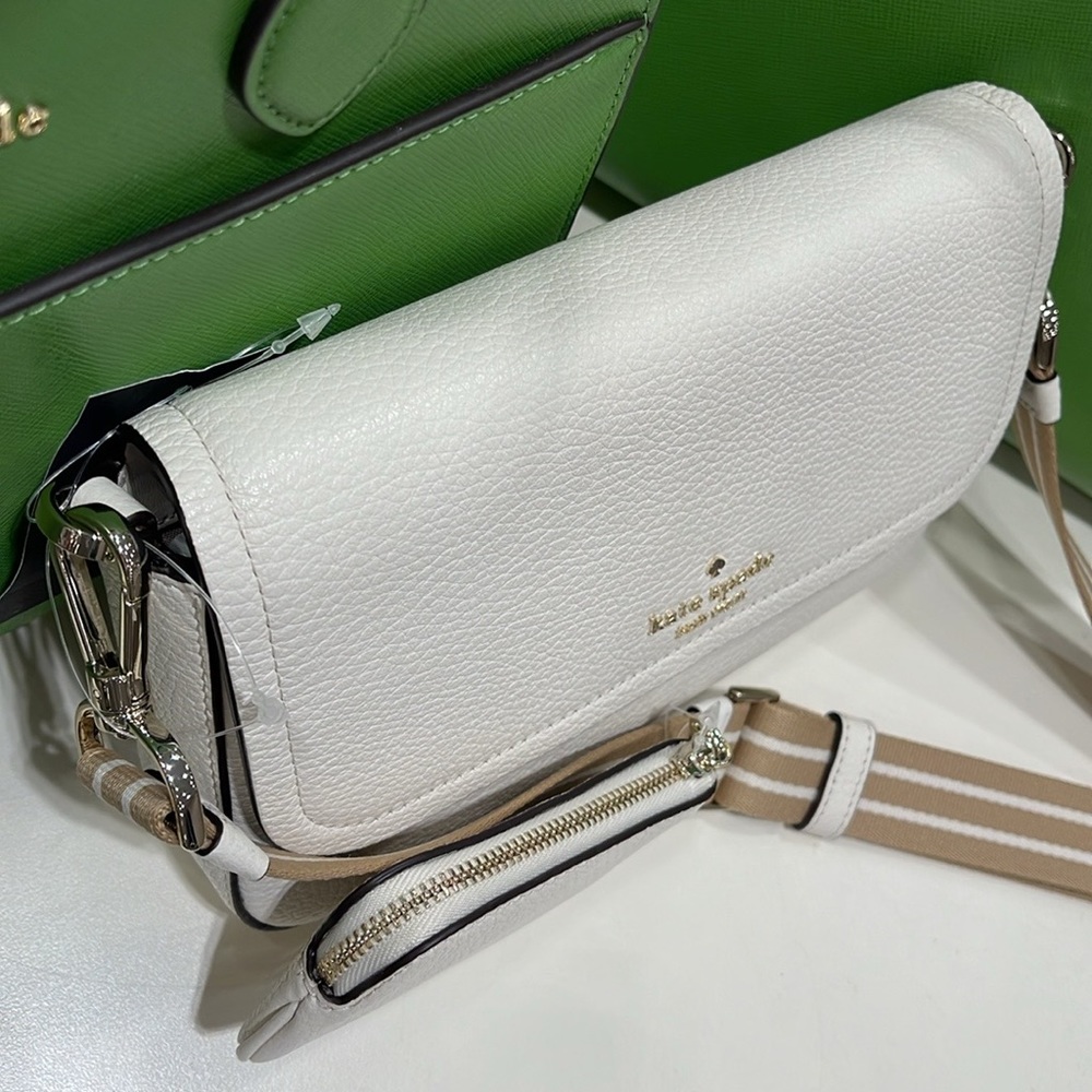 Kate Spades Rosie Flap Crossbody
Parchment 
NWT - Picture 4 of 16